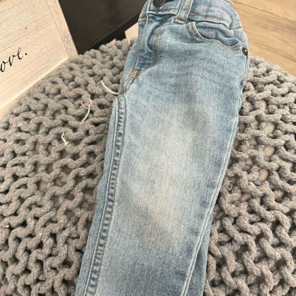 OshKosh B'gosh‎